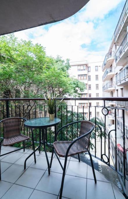 Free Parking! Soho Budapest 304, 4 Ppl, Ac, Fast Wifi, Smart Tv Екстериор снимка